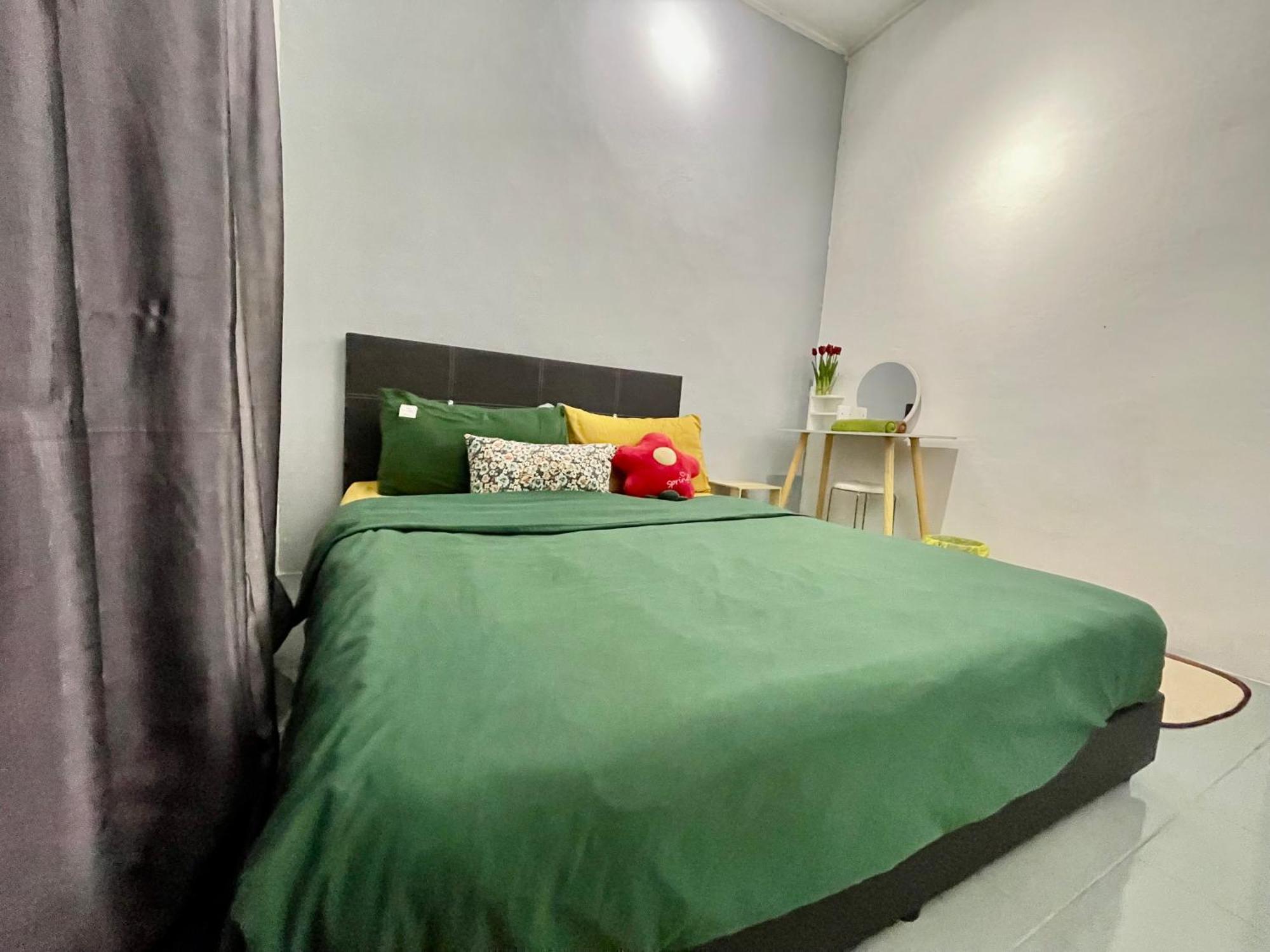 Heritage Cozy Entire 3 Bedroom House At Kijang Alma Μπουκίτ Μερταχάμ Εξωτερικό φωτογραφία